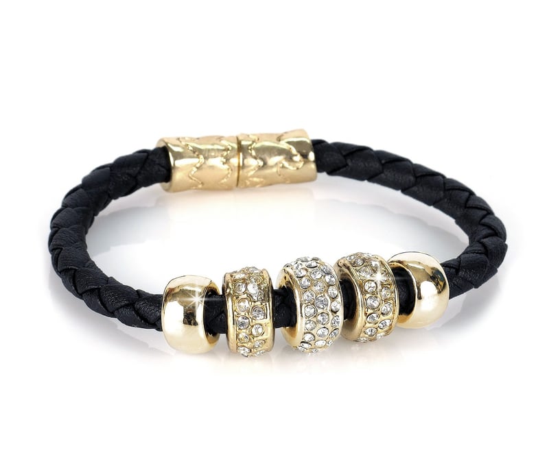 Upcycled jewelry design